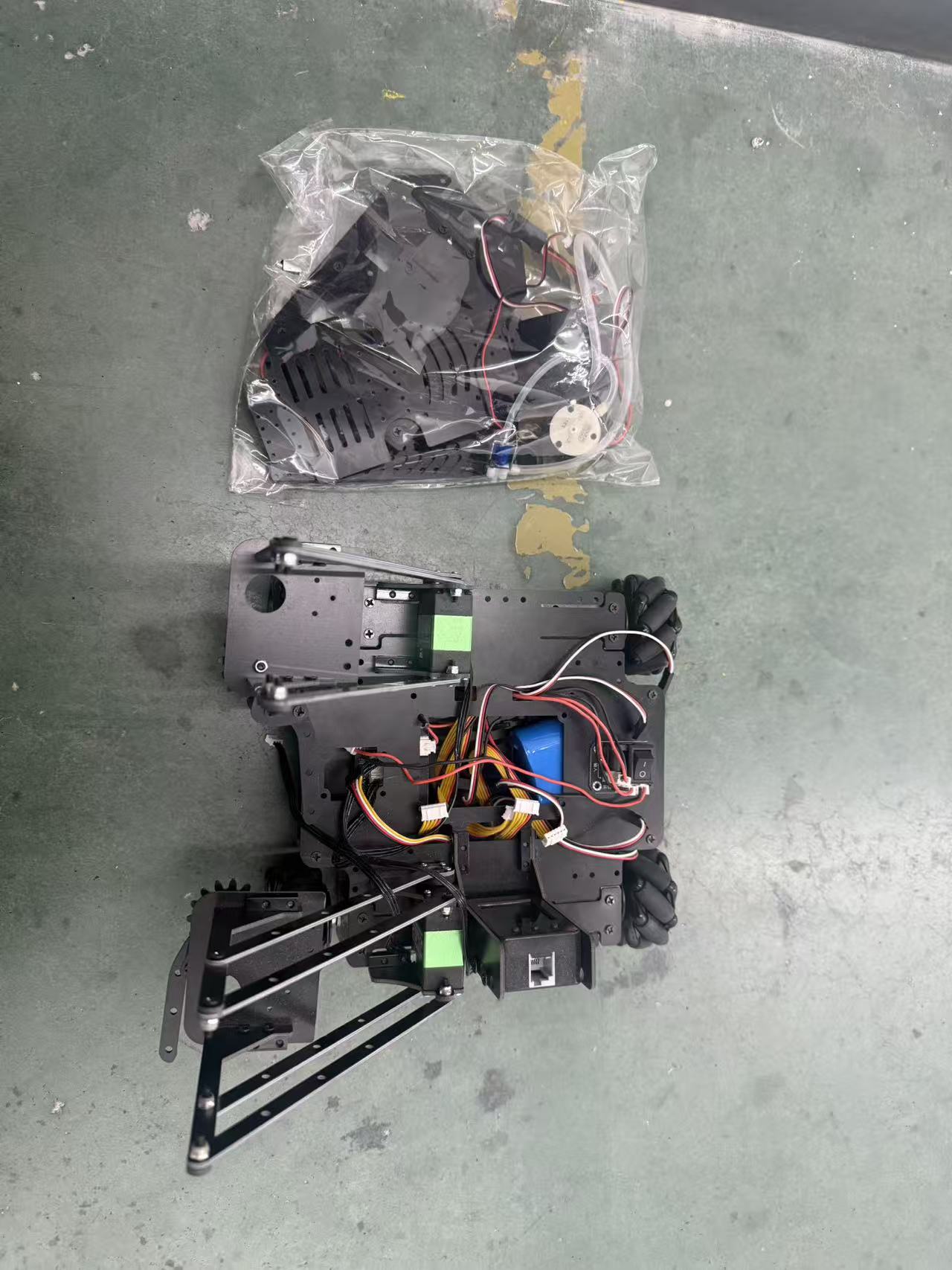 ZHROBOT ZH-RC-B2602 B类轮式竞赛套装