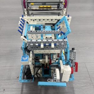ZHROBOT 轮式机器人